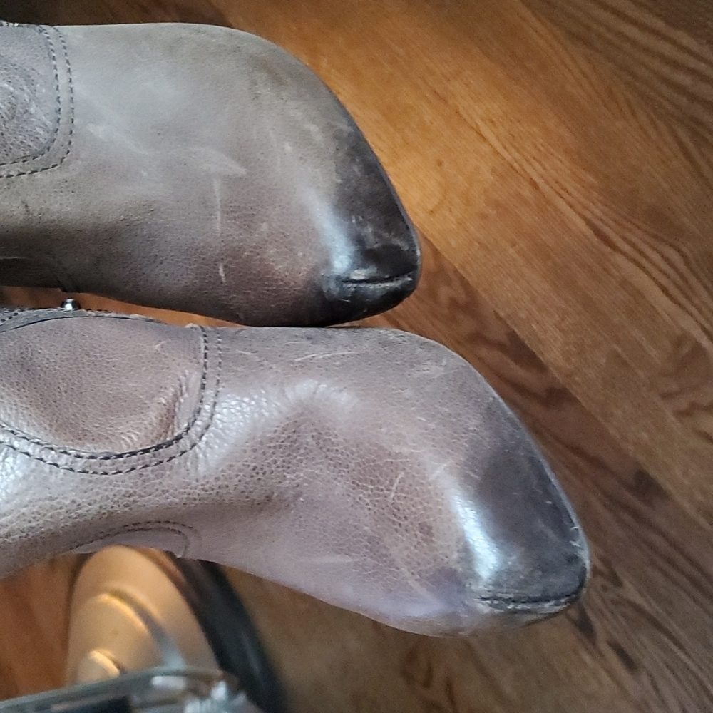 Sexy Gianni Bini High Heel Leather Boots - Picture 9 of 11